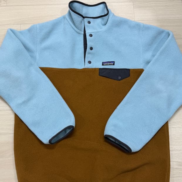 파타고니아 신칠라 투톤 컬러 여성용 사이즈 L 남성 M 사이즈팝니다