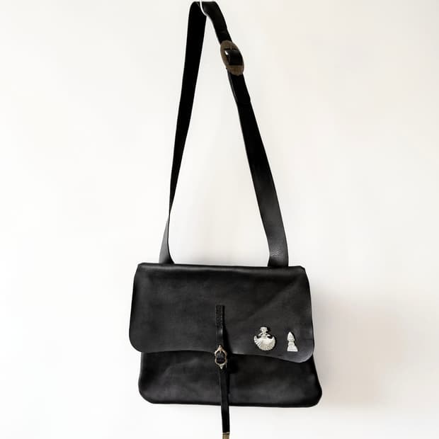 말가죽 사첼백 메신저백