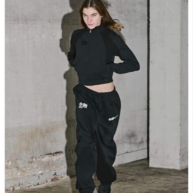 플라스틱프로덕트 스웻팬츠