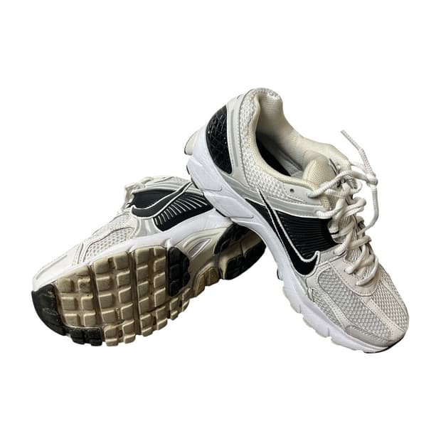 [NIKE] 나이키 줌 보메로 5 흰/검 