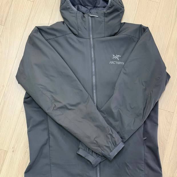 아크테릭스 아톰 LT 후디 글리치 L