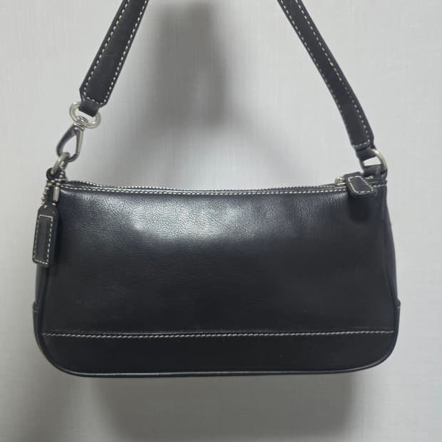 Coach 코치 햄프턴 바게트 토트백 블랙 