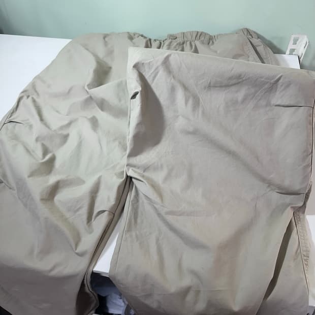 L-XL 유니클로 루즈 와이드핏 코튼 파라슈트팬츠