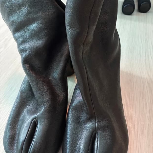 마르지엘라 타비 부츠