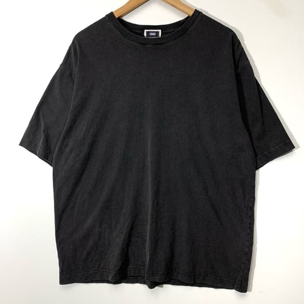 키스 워시드 블랙 반팔티