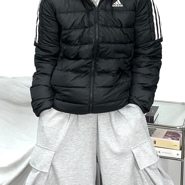 아디다스 3S 에센셜 다운 경량패딩 XL