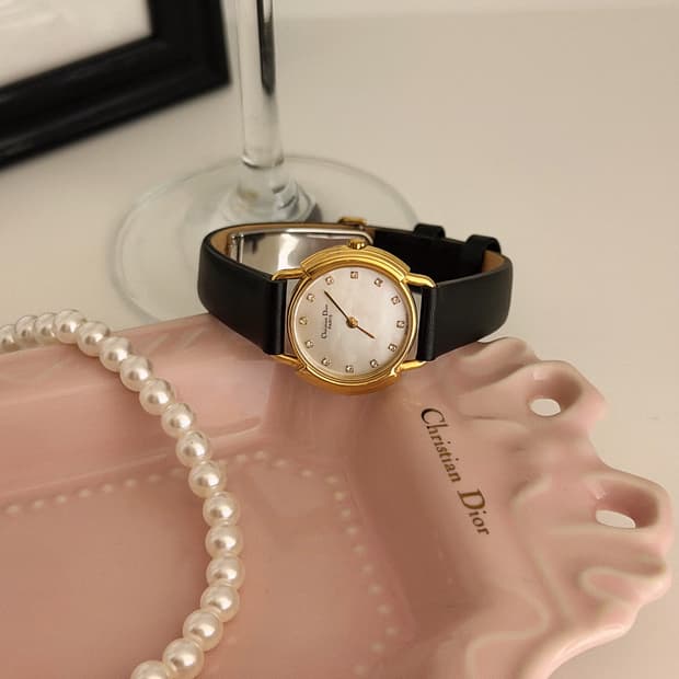 디올 12p 다이아 CD 버클 시계 [감정서 포함]