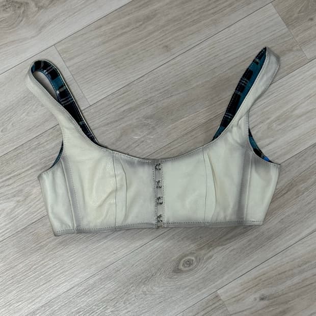 h&m 프리미엄 셀렉션 레더 탑