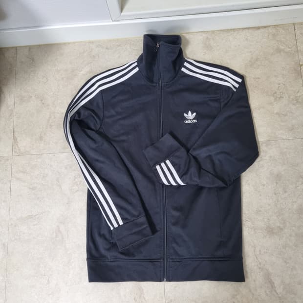 아디다스 오리지널 유로파 져지 블랙 105