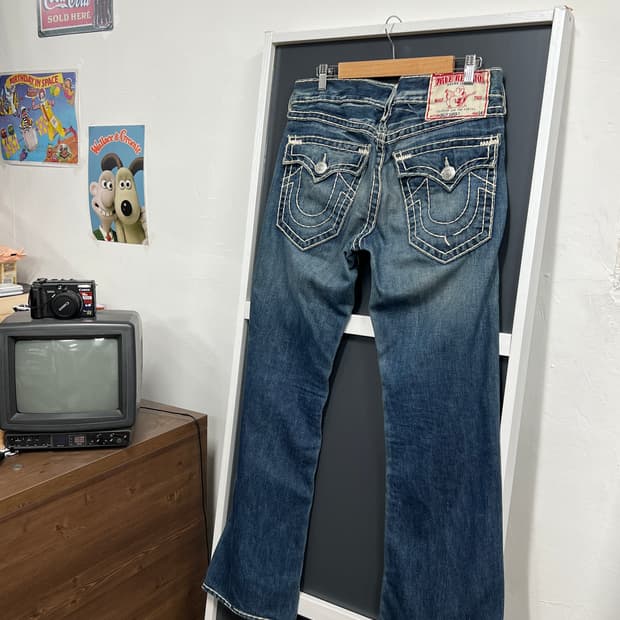 True Religion 트루릴리전 빌리 슈퍼티 스티치 데님팬츠