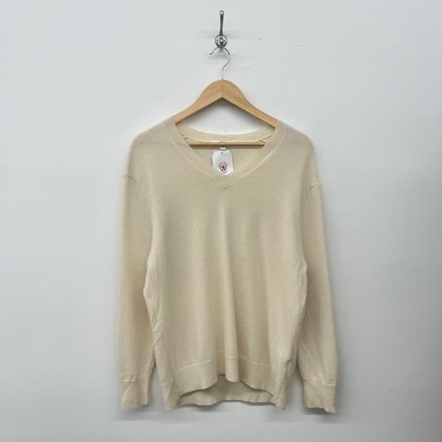 유니클로 아이보리 브이넥 니트 스웨터 여/XXL