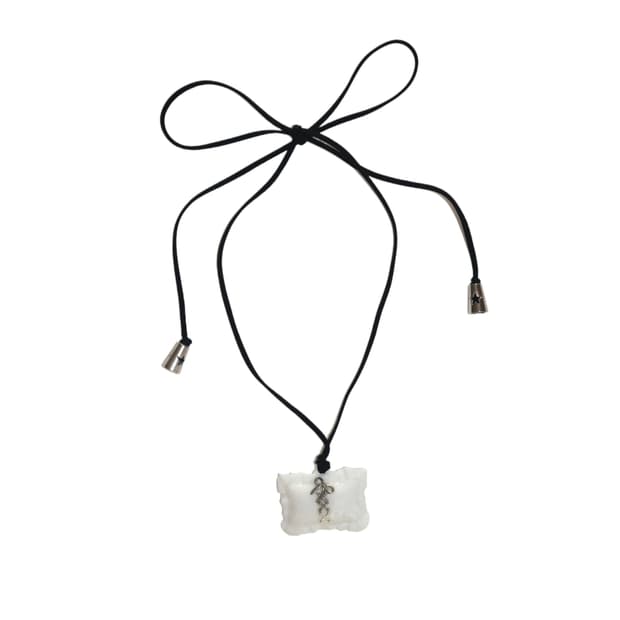 Secret Tooth Pillow Necklace (White)