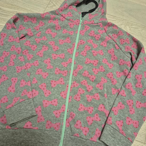 (새상품) JPN pink ribbon pattern 후드집업
