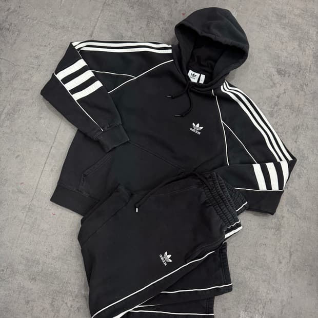 아디다스 트레이닝세트 XL