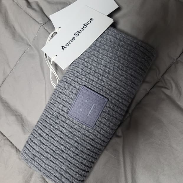 아크네스큐디오 kory페이스 해드밴드