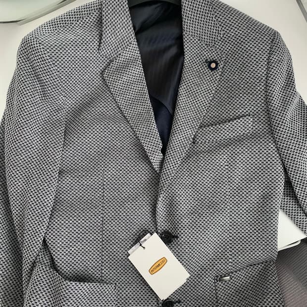 인터메조 네이비 자켓