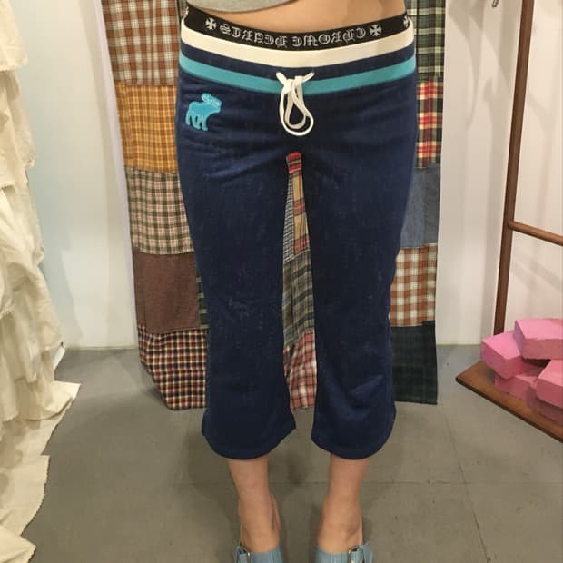 아베크롬비 블루 츄리닝 카프리 팬츠