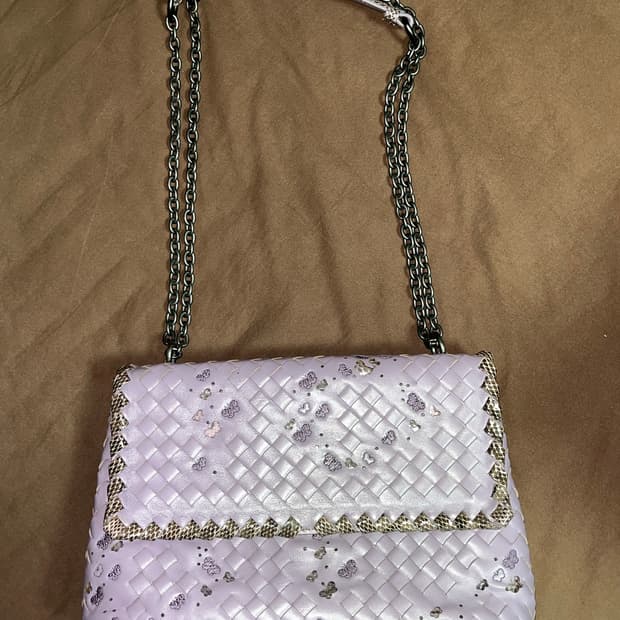 보테가 베네타 보라색 가방