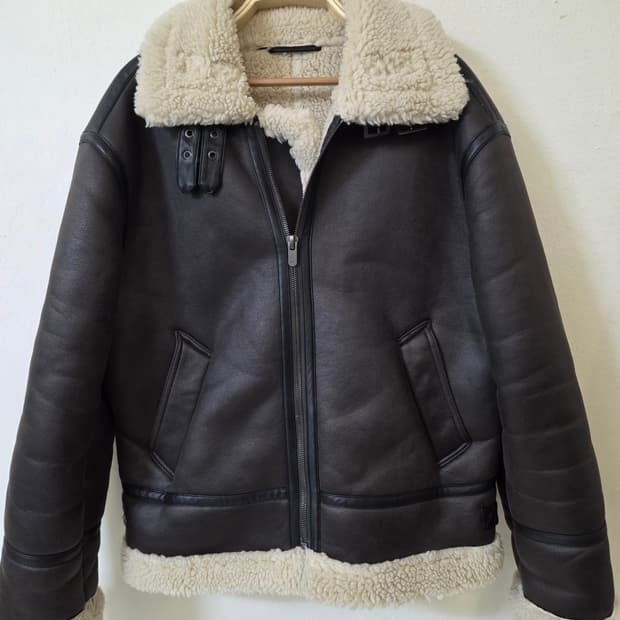 에코 무스탕 자라 L