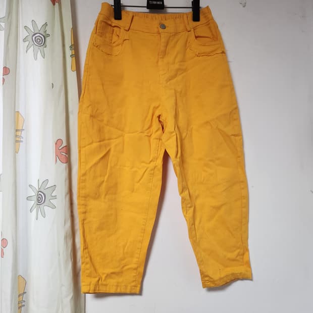 미사용)노란색 배기핏 면바지 F(~32)