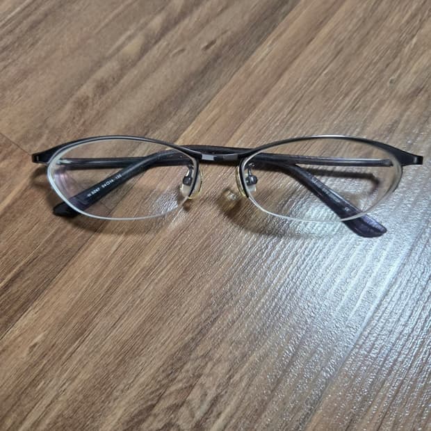 일본 Havis 긱시크 빈티지 반무테 안경