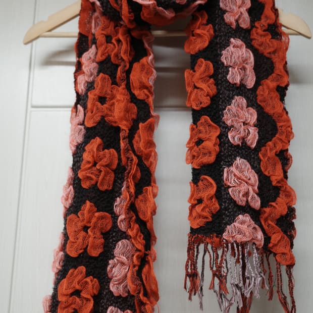 Vintage Flower Muffler