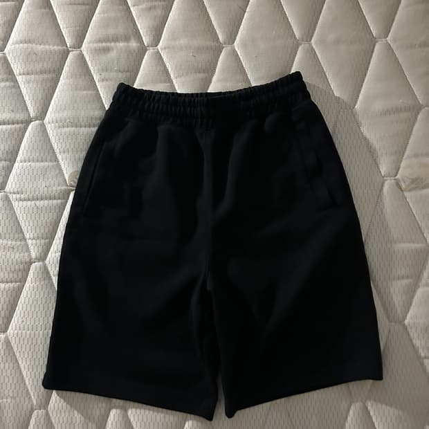 유니클로 버뮤다 스웻팬츠
