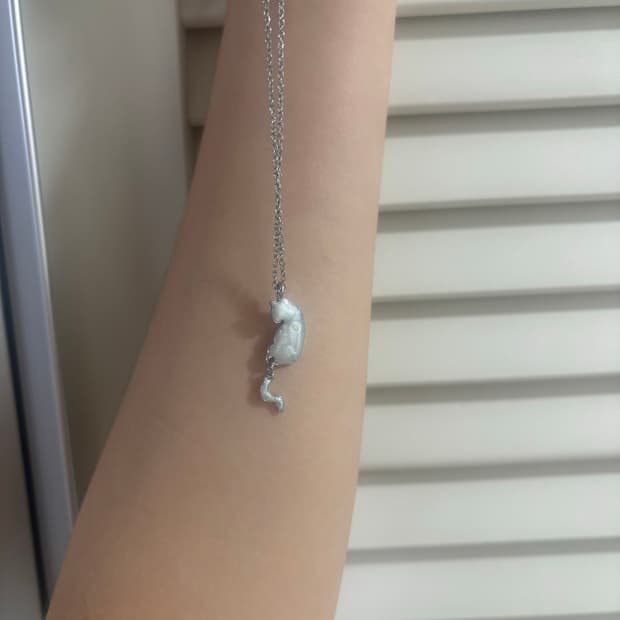 써지컬 고양이 팬던트 목걸이