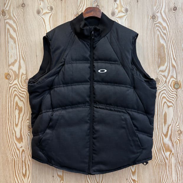 00s 오클리 다운 패딩 베스트