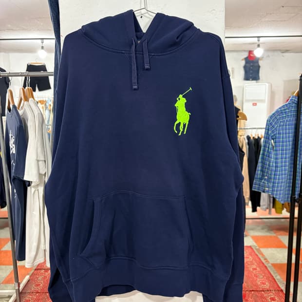폴로 후드티