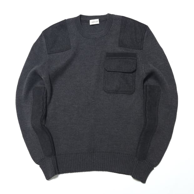 몽클레어 마글리오네 트리코 지로콜로 견장 니트 스웨터