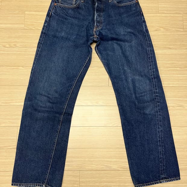 레졸루트 711 (32/32)