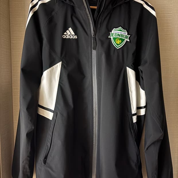 아디다스 전북 현대 모터스 바람막이 지급용