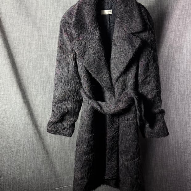 드리스반노튼 모헤어 코트