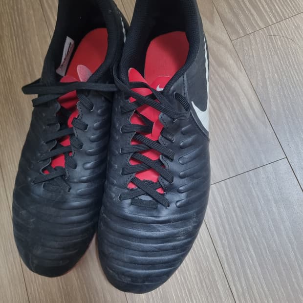 나이키 티엠포 레전드7 축구화