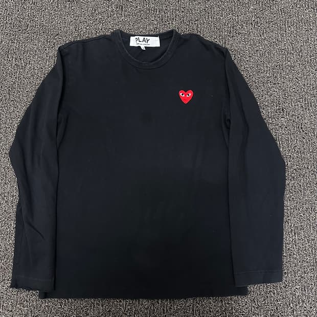 꼼데가르송 레드와펜 긴팔티셔츠 블랙 M