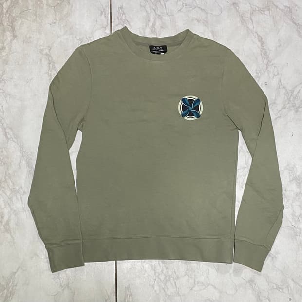 아페쎄 정품 맨투맨티 사이즈 95