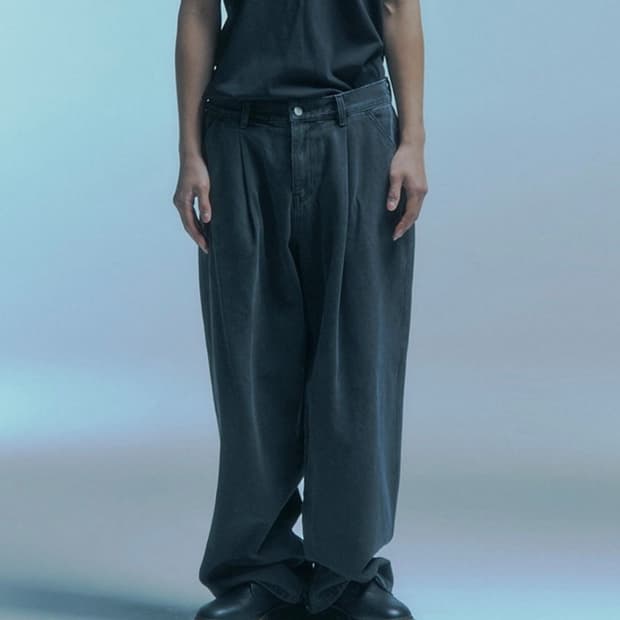 나이스고스트클럽 원 턱 워시드 데님 팬츠