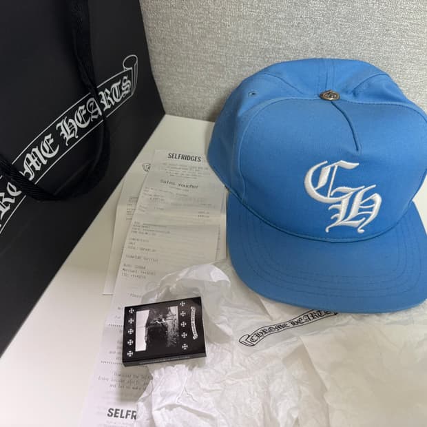 크롬하츠 블루 컬러 캡모자