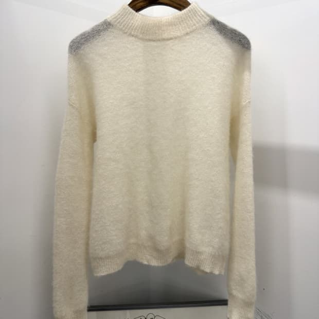 VIS_ angora blend (L)