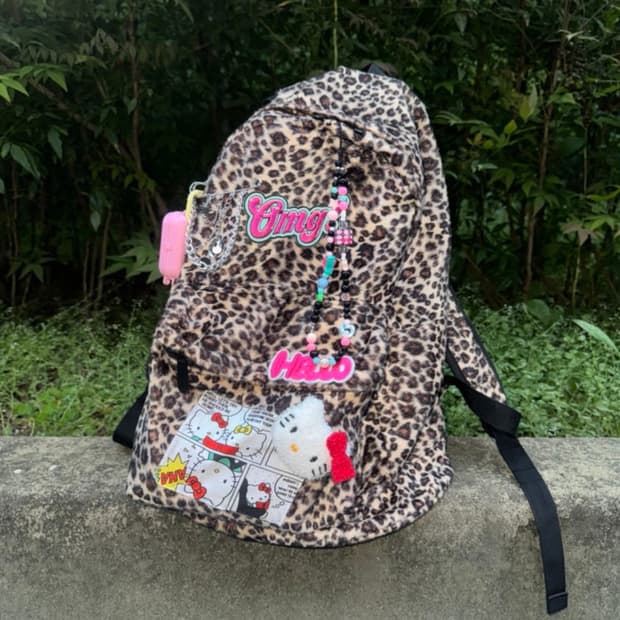 애스크홀 레오파트 호피 헬로키티 백팩