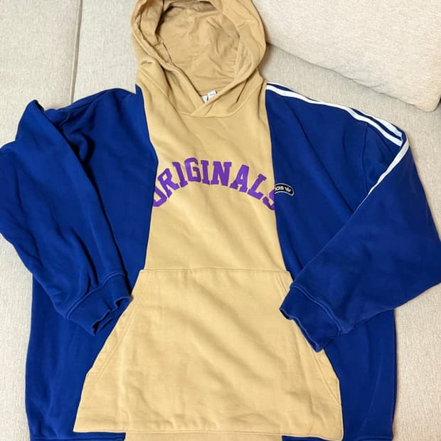 아디다스 모던레트로 후디 HC0376 2XL (실착 3회)