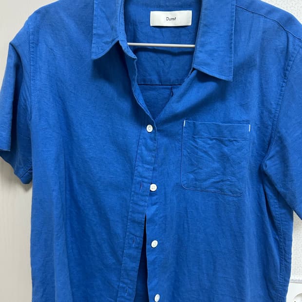 던스트 반팔셔츠