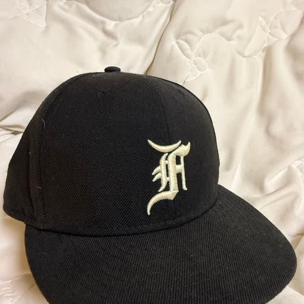 에센셜 뉴에라 스냅백