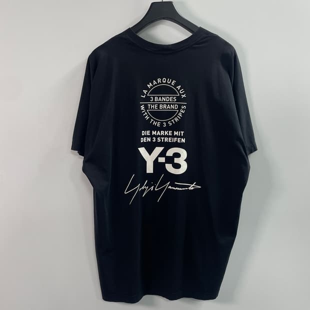 Y-3 요지야마모토 로고 블랙 반팔티 (on.892)