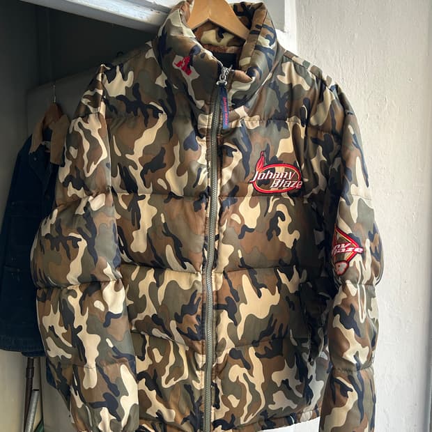 90‘s 조니 블레이즈 카모덕다운패딩