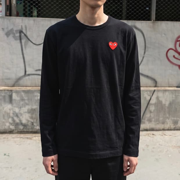 100/ 꼼데가르송 레드와펜 블랙 긴팔티