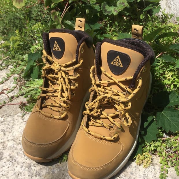240 나이키 acg 마노아