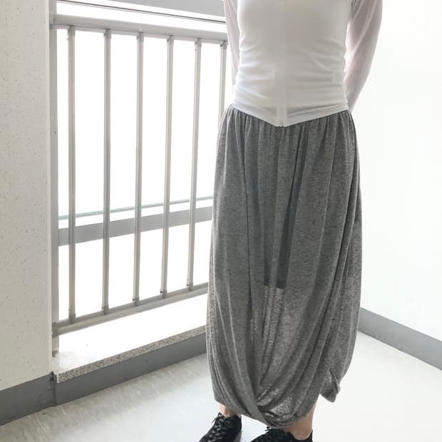 Kyeo drape skirt (cookie grey)