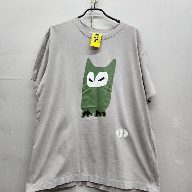 럭키슈에뜨 시그니처 부엉이 로고 반팔티 F(XL)